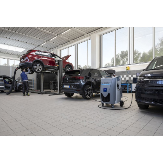 КОД:B20750 / E-DIAG CHARGER 22 kW – мобилна станция за зареждане и диагностика на електрически и хибридни автомобили / E-DIAG CHARGER 22 kW от Schumacher Europe SPRL категория Зарядни устройства от DalkoMotors.com