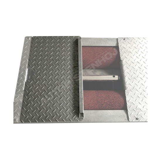 Инструменти Testmaster RT40PC / BPS kompact 3.5 -Стенд за измерване на спирачните сили (1081010) на марката ще намерите в DalkoMotors.com КОД:1081010 / Testmaster RT40PC / BPS kompact 3.5 -Стенд за измерване на спирачните сили / 16057 от категория Леки и лекотоварни автомобили от DalkoMotors.com