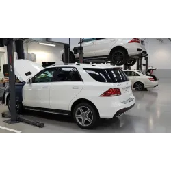 Инструменти AutopStenhoj Maestro 32 - Двуколонен електромеханичен (винтов) подемник 3,2т. (089101) на марката AUTOPSTENHOJ GmbH ще намерите в DalkoMotors.com КОД:089101 / AutopStenhoj Maestro 32 - Двуколонен електромеханичен (винтов) подемник 3,2т. / 17933 от AUTOPSTENHOJ GmbH категория Двуколонни подемници от DalkoMotors.com