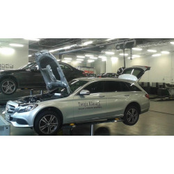 КОД:Masterlift 2.35 Pv / Masterift 2.35 Pv Вграден електрохидравличен двуцилиндров платформен подемник с товароподемност 3500 кг / 18692 от  категория Вградени хидравлични подемници от DalkoMotors.com