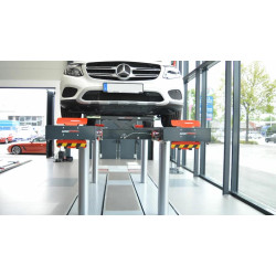 КОД:Sharklift 4.55 F 480/550 (KA 1550/3000) / Sharklift 4.55 F 480/550 (KA 1550/3000) Вграден електрохидравличен четирицилиндров платформен подемник с товароподемност 5500 кг / 18833 от AUTOPSTENHOJ GmbH категория Вградени хидравлични подемници от DalkoMo