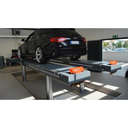 КОД:Sharklift 4.55 F 480/550 (KA 1550/3000) / Sharklift 4.55 F 480/550 (KA 1550/3000) Вграден електрохидравличен четирицилиндров платформен подемник с товароподемност 5500 кг / 18833 от AUTOPSTENHOJ GmbH категория Вградени хидравлични подемници от DalkoMo