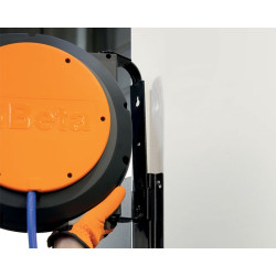 КОД:018440316 / 1844 15-H05/SCK Автоматична макара с ел.кабел 3Gx1.5 мм² и щепсел тип SCHUKO / 19570 от Beta Utensili S.p.a. категория Макари на ток от DalkoMotors.com