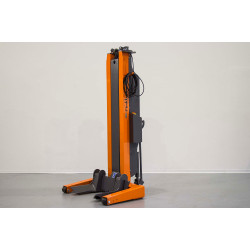 КОД:EHB907V11DC01-H / Finkbeiner EHB907V11DC wireless - Мобилна колона електро-хидравлична 7.5 тона / 20204 от Walter Finkbeiner GmbH категория Мобилни колони от DalkoMotors.com