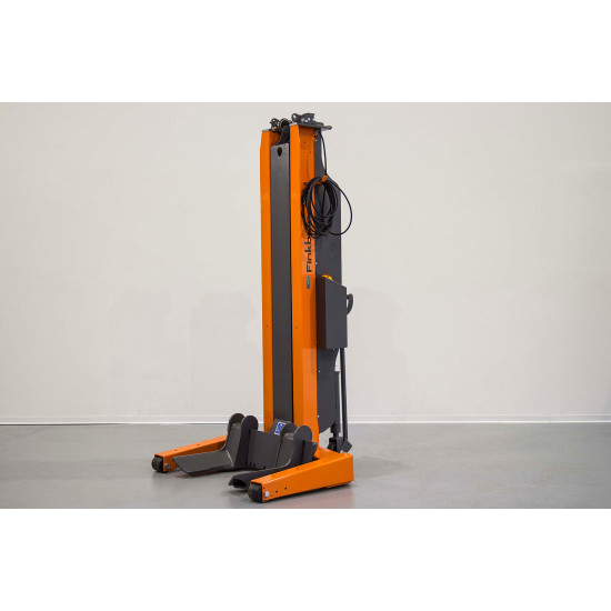 Инструменти Finkbeiner EHB907V11DC wireless - Мобилна колона електро-хидравлична 7.5 тона (EHB907V11DC01-H) на марката Walter Finkbeiner GmbH ще намерите в DalkoMotors.com КОД:EHB907V11DC01-H / Finkbeiner EHB907V11DC wireless - Мобилна колона електро-хидравлична 7.5 тона / 20204 от Walter Finkbeiner GmbH категория Мобилни колони от DalkoMotors.com