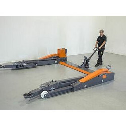 КОД:FHB3000-03 / Finkbeiner FHB3000-03 - Мобилен двуколонен подемник 3 тона / 20885 от Walter Finkbeiner GmbH категория Двуколонни подемници от DalkoMotors.com
